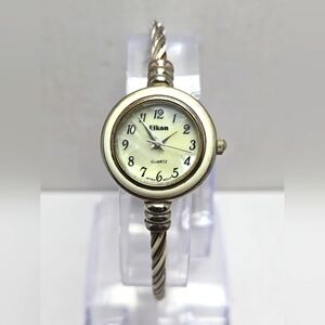 Womens Eikon CB-01 White Enamel Silver Tone Wire Cuff Watch New Battery Bangle